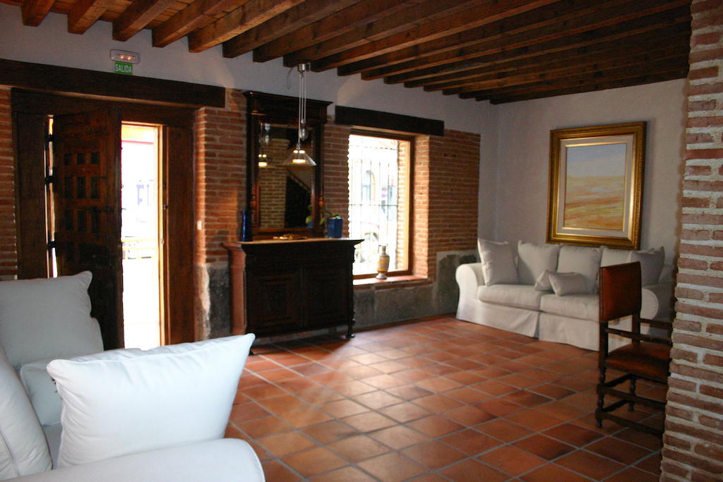 טלברה דה לה ריינה Hosteria De La Galeria Cerdan מראה חיצוני תמונה
